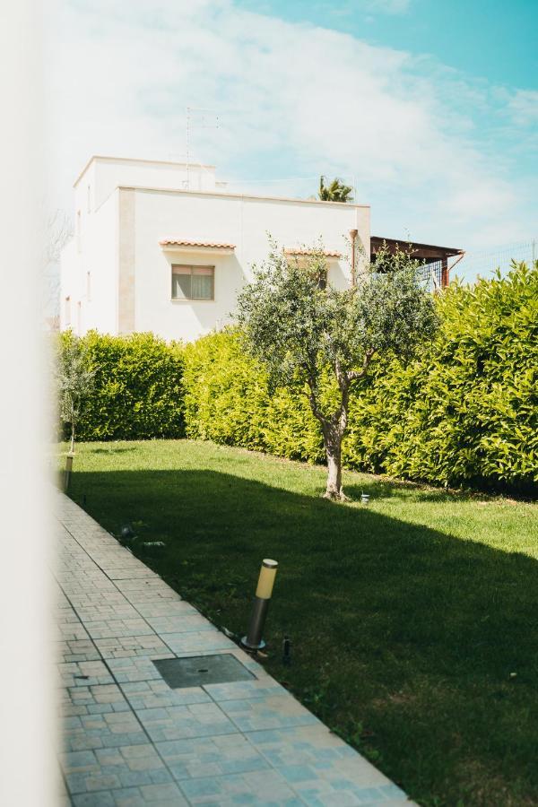 Dimora Mariu Bed & Breakfast Таранто Екстериор снимка