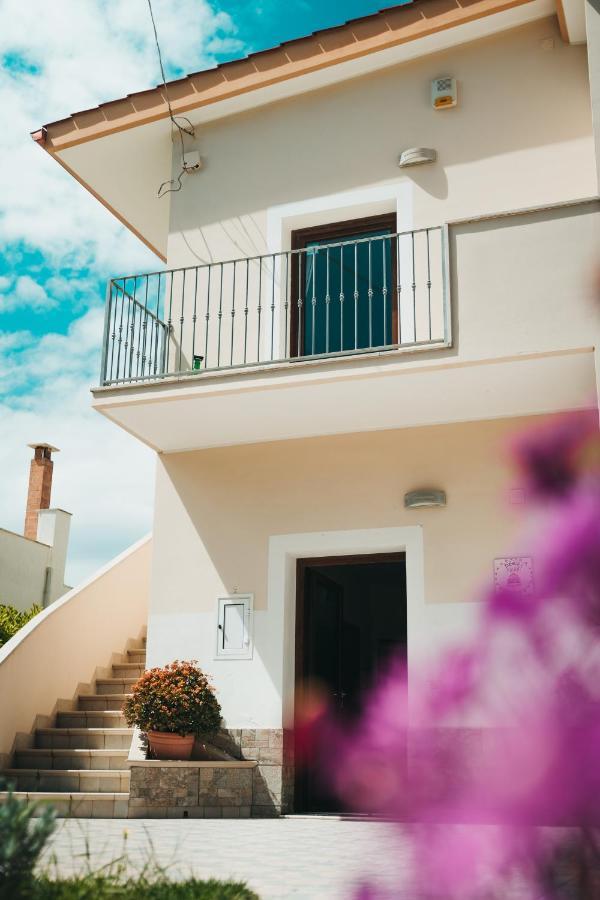 Dimora Mariu Bed & Breakfast Таранто Екстериор снимка
