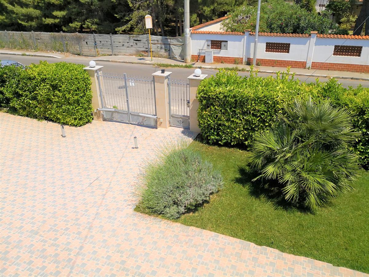 Dimora Mariu Bed & Breakfast Таранто Екстериор снимка