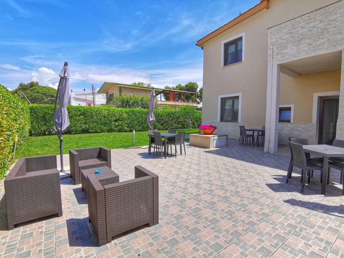 Dimora Mariu Bed & Breakfast Таранто Екстериор снимка